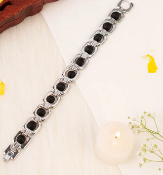 Metal Karungali Bracelet - Silver